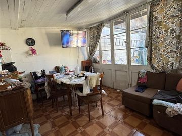 Bella Casa en venta 3d,1b,1e, comuna de Cerrillos.