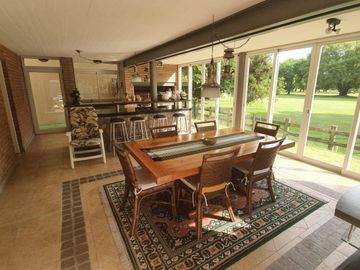 Chalet sobre Golf en San Miguel Country de Ghiso