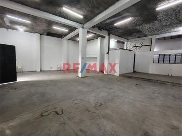 🏠 Casa en Venta a Precio de Terreno – Hogar Policial, Villa María del Triunfo
Si estás buscando una oportunidad real para construir, invertir o estab