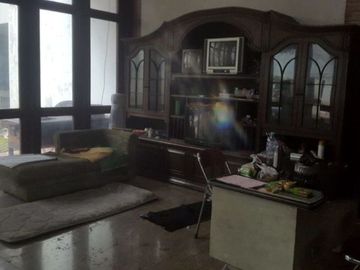 Rumah Usaha di Raya Tomang Sangat Strategies Jakarta Barat
