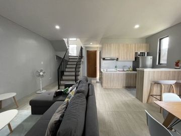 2 Story - 3 Bedroom Apartment
