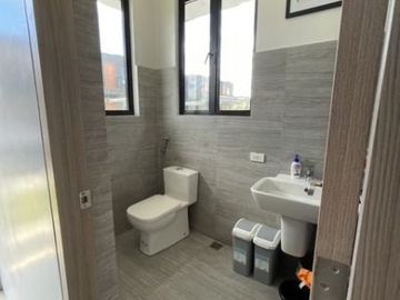 2 Story - 3 Bedroom Apartment