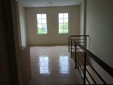 DIJUAL RUKO BLITZ 2 LOKASI STRATEGIS COCOK UNTUK USAHA DI GADING SERPONG