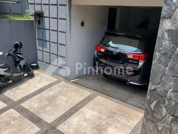 Rumah Siap huni di Cigadung dkt TubagusIsmail Dago Cikutra