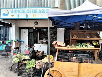 Local Comercial en Venta en Vespucio Sur - Rotonda Quiín - Metro