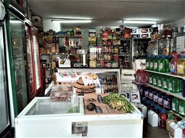 Local Comercial en Venta en Vespucio Sur - Rotonda Quiín - Metro