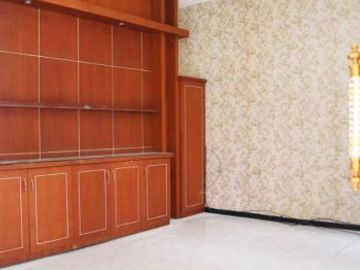 Rumah Dharmahusada Mas, Siap Huni, Furnish, dibawah pasaran
