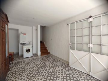 MODERNO - CON TERRAZA - BARRIO LOS TRONCOS