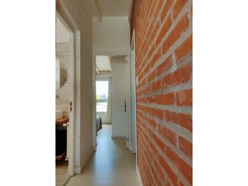 MODERNO - CON TERRAZA - BARRIO LOS TRONCOS