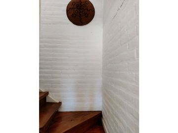 MODERNO - CON TERRAZA - BARRIO LOS TRONCOS