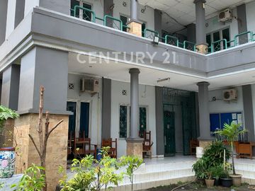 DISEWAKAN GEDUNG SEKOLAH 3 LANTAI HARGA PROMOSI HANYA Rp.714 JUTA