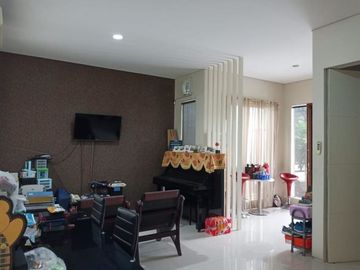 Rumah Dijual Palma Grandia Surabaya KT