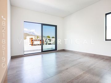 Casa de Lujo en Venta Uro Carretera Nacional - Monterrey