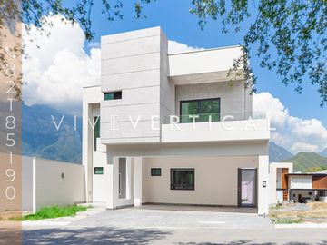 Casa de Lujo en Venta Uro Carretera Nacional - Monterrey