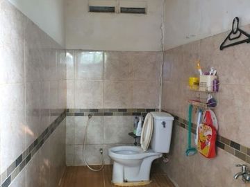 Rumah 4 Kamar Tidur Posisi Hook di Jombang Villa Bintaro Indah 4926