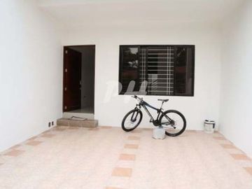 Townhouse For Sale in Tandang Sora at 9M PH926 B