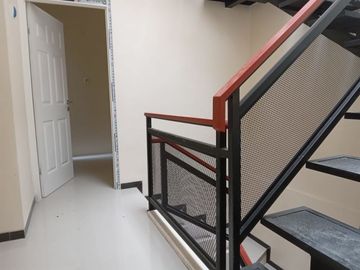 KOS MURAH, 11 KAMAR, FULL FURNISHED, DEKAT BERBAGAI KAMPUS DI MERJOSARI, MALANG