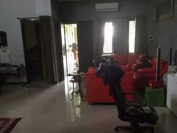 Jual Rumah di Jalan Wiguna Gunung Anyar Shm