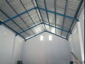 Gudang di Karang Asem