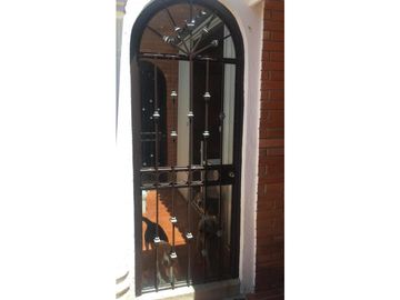 Venta Casa Oportunidad Fraccionamiento Barrio Arboledas Cerca BUAP