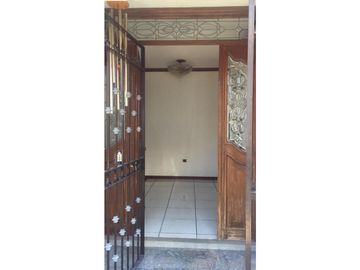 Venta Casa Oportunidad Fraccionamiento Barrio Arboledas Cerca BUAP