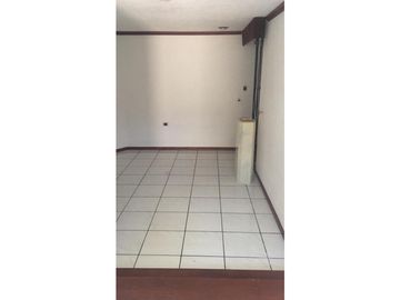 Venta Casa Oportunidad Fraccionamiento Barrio Arboledas Cerca BUAP
