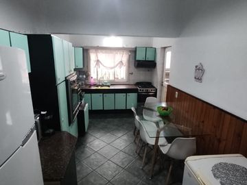 Casa en venta en Ramos Mejia Sur