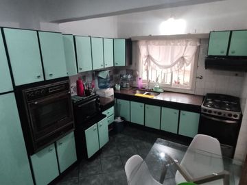 Casa en venta en Ramos Mejia Sur