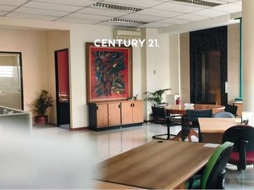 Gedung 5 Lantai Di Area Jakarta Selatan Ef 18872