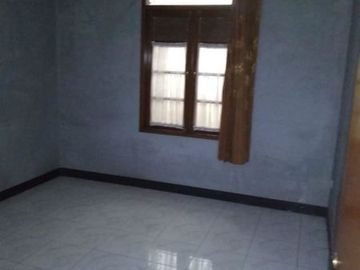 Rumah di komplek Aman dan Asri di Antapani | MEYJ