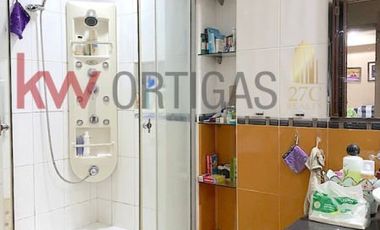 Best Value Bi-level Penthouse for Sale in Parc Regent, Makati
