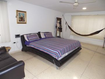 casa-local en arriendo/venta en san vicente. Cod V85621