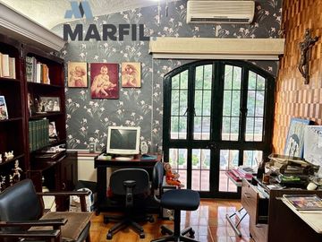 Casa en Venta Para Consultorios Oficinas Frente Jardin Corregidora Centro Colima