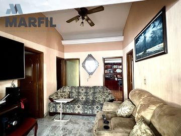 Casa en Venta Para Consultorios Oficinas Frente Jardin Corregidora Centro Colima