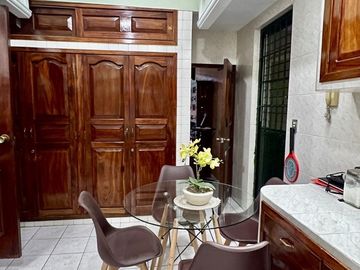 Casa en Venta Para Consultorios Oficinas Frente Jardin Corregidora Centro Colima