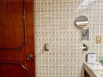Casa en Venta Para Consultorios Oficinas Frente Jardin Corregidora Centro Colima