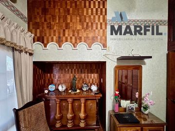 Casa en Venta Para Consultorios Oficinas Frente Jardin Corregidora Centro Colima
