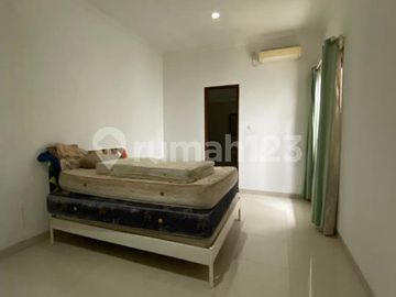 Rumah Satu Lantai di Pangkalan Jati
