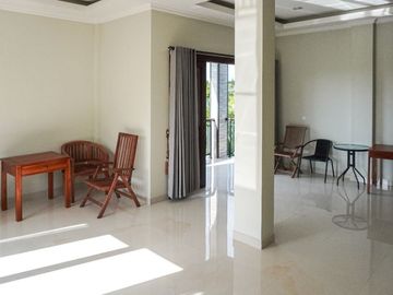 RUMAH 3 LANTAI VIEW PANTAI MELASTI PROMO MERDEKA