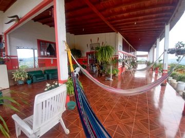 casa campestre en venta en el carmen. Cod V13727