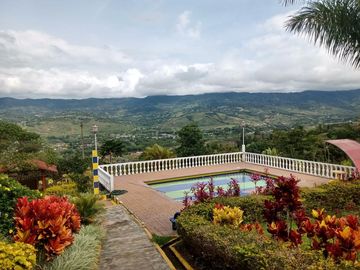 casa campestre en venta en el carmen. Cod V13727