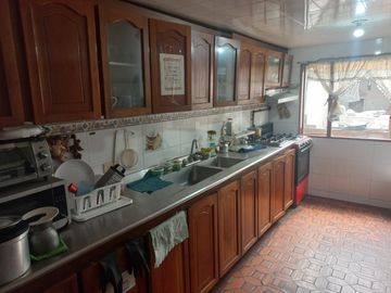 casa en venta en granada norte. Cod V6879201