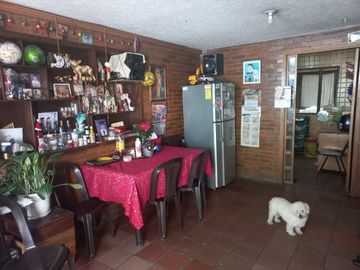 casa en venta en granada norte. Cod V6879201