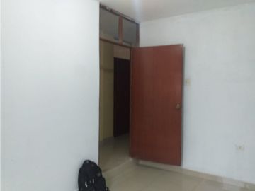 ALQUILO HABITACIONES FRENTE AL CC OPEN PLAZA DE PIURA