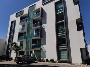 DEPARTAMENTO EN VENTA EN EL BARREAL! A 500 METROS DE LA UDLAP!