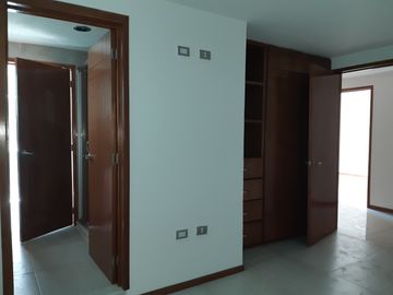 DEPARTAMENTO EN VENTA EN EL BARREAL! A 500 METROS DE LA UDLAP!