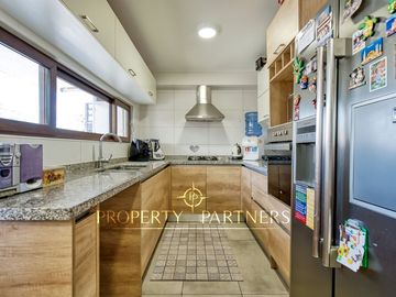 En condominio con precioso parque, Venta La Reina