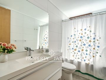 En condominio con precioso parque, Venta La Reina