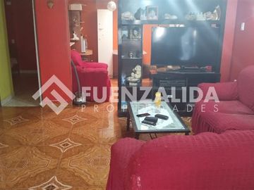 Venta de casa Quinta Normal 3 dorm.