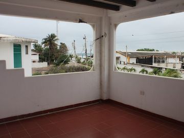 Se Vende Casa Cerca del Mar en Capaes